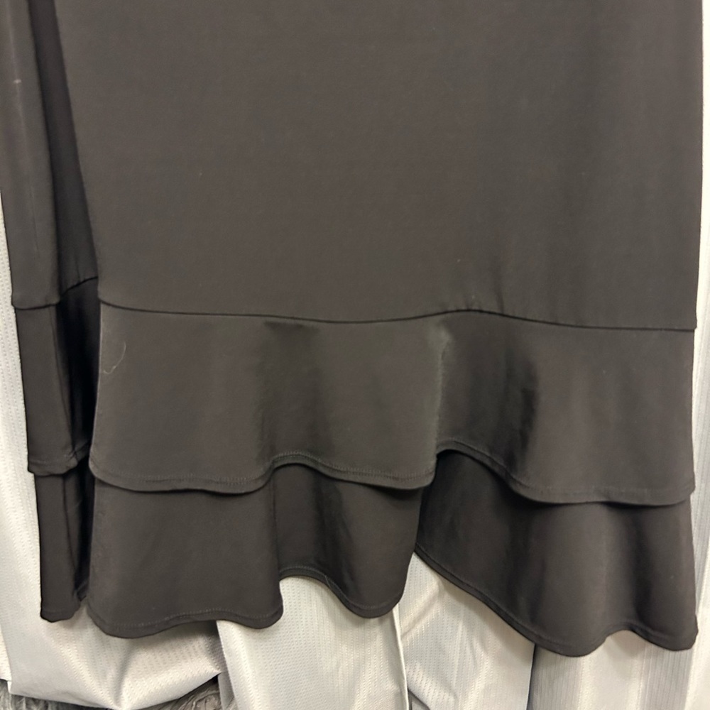 50%OFFW❤️ White House Black Market Ruffled Layered Party Event Black Dress S EUC - Picture 3 of 8